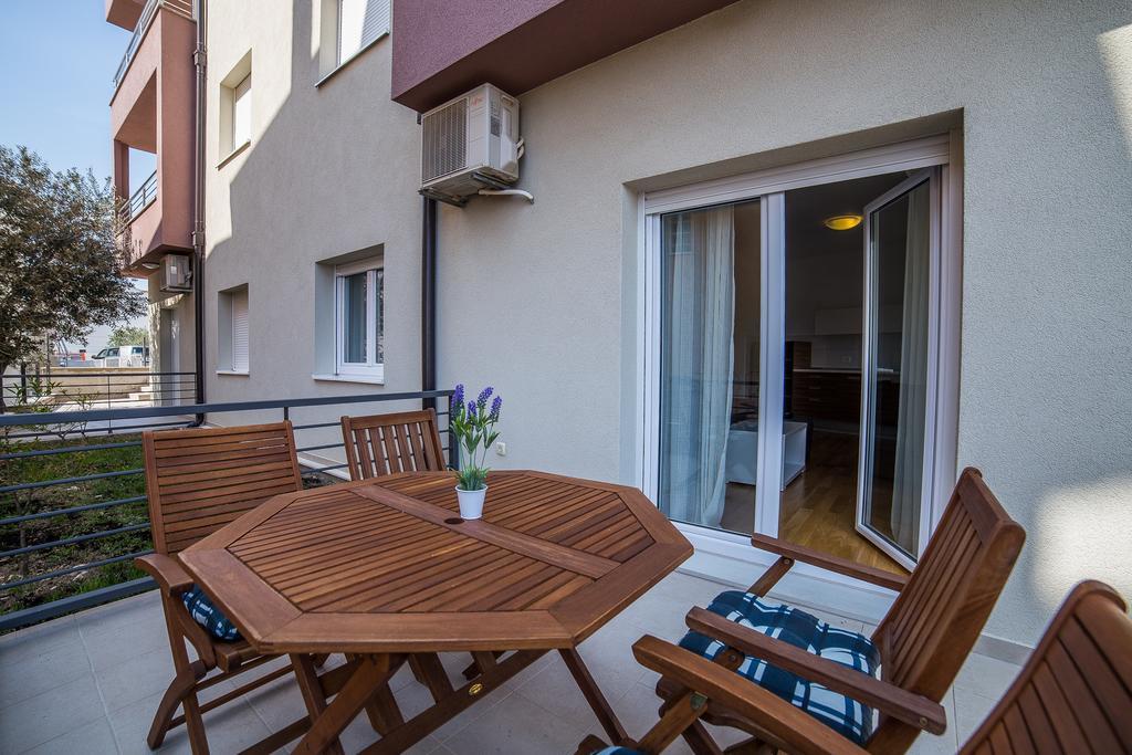 Olive Apartment